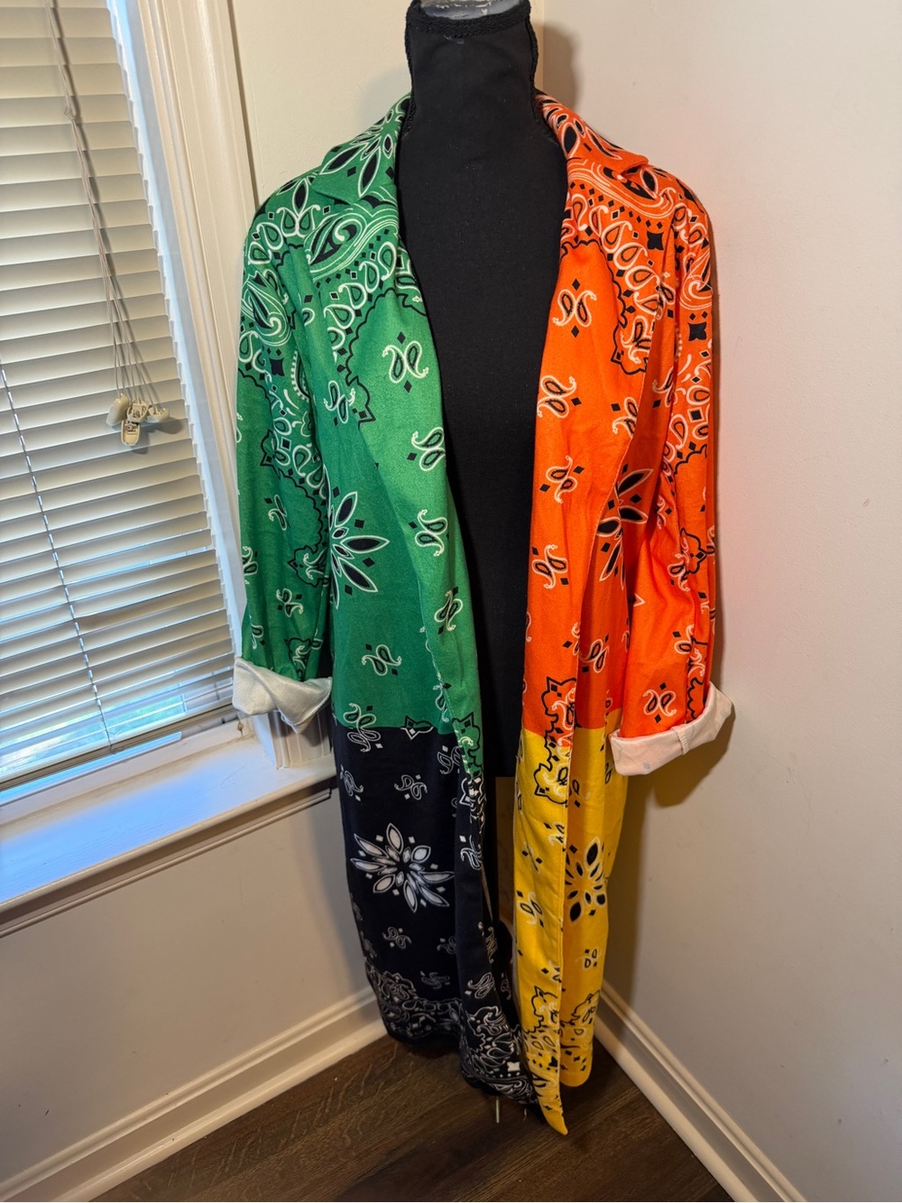Womens 3XL Colorblock Bandana Print Duster Cardigan “There’s Nothing Like A…”